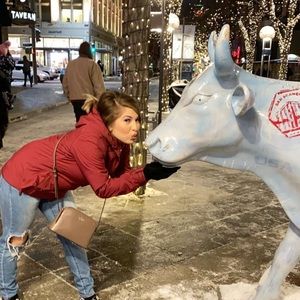 Meet your Posher, Sierra